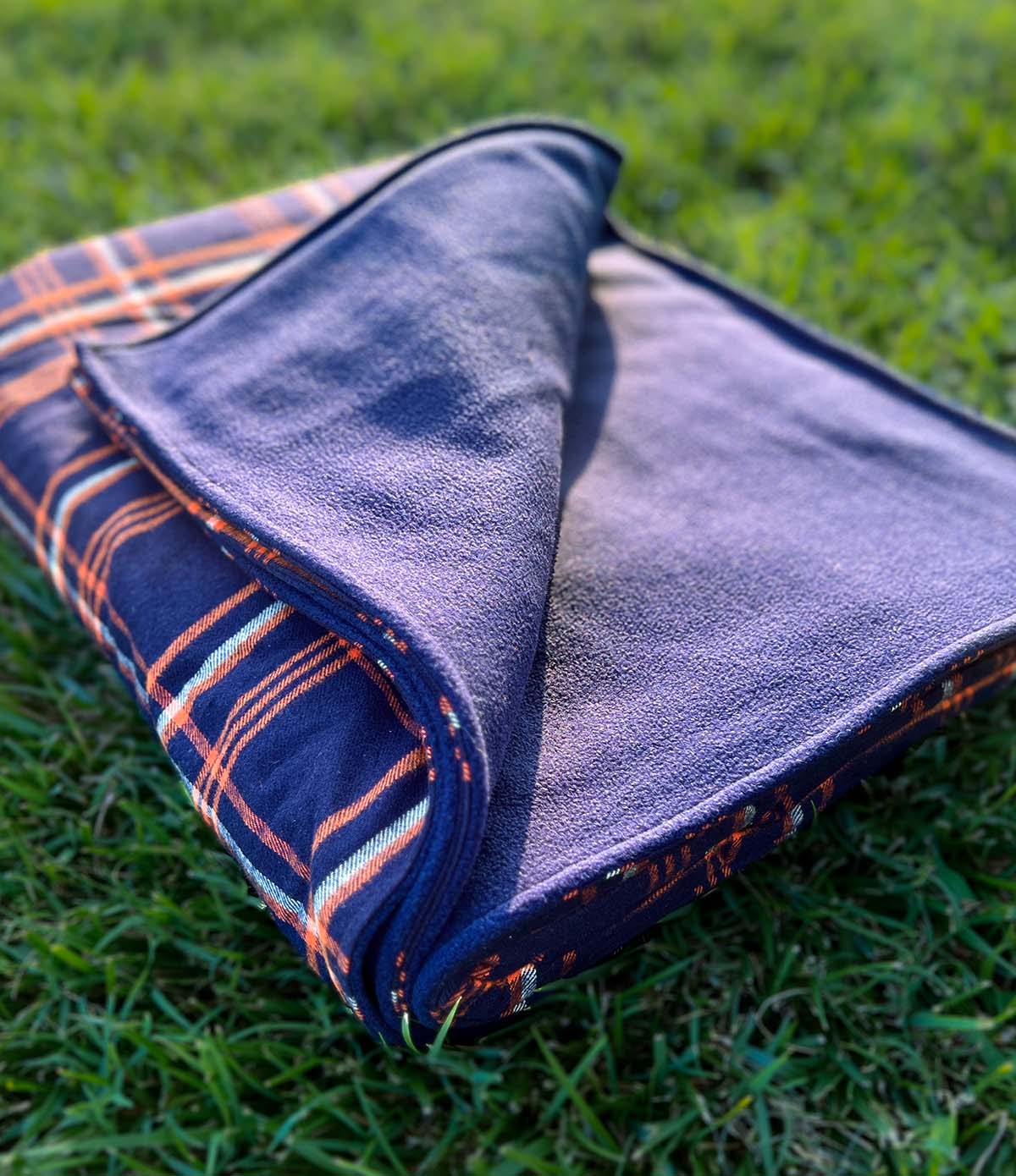 Stadium Blanket - Skyline/Navy